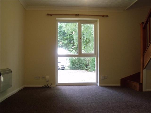  Image of 1 Bedroom Cluster House  To Rent at Paulsgrove, Orton Wistow, Peterborough, PE2